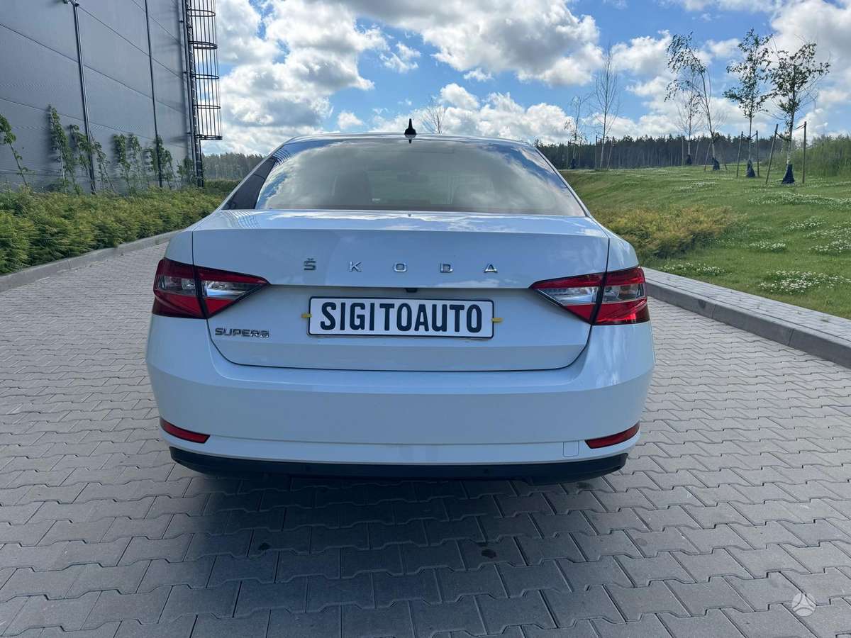 Škoda Superb - 5