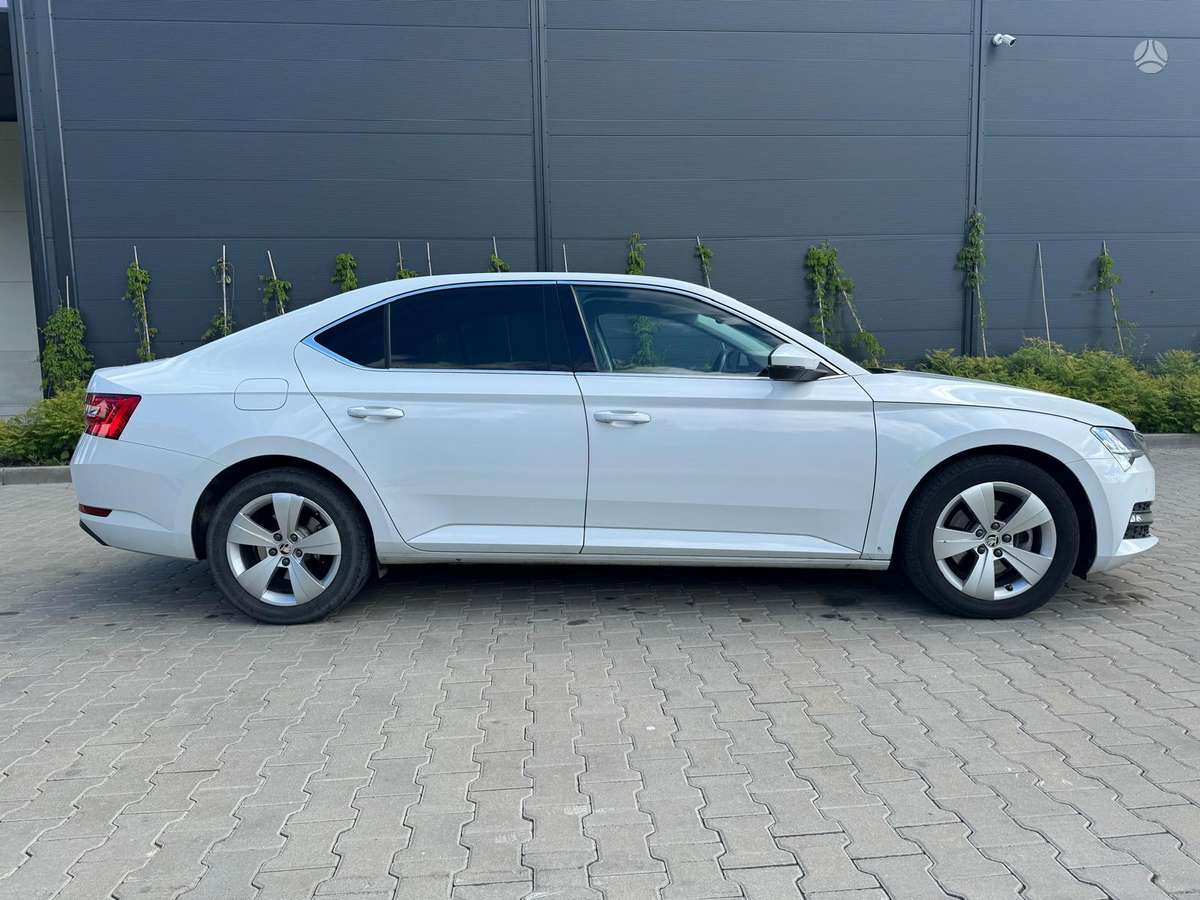 Škoda Superb - 6