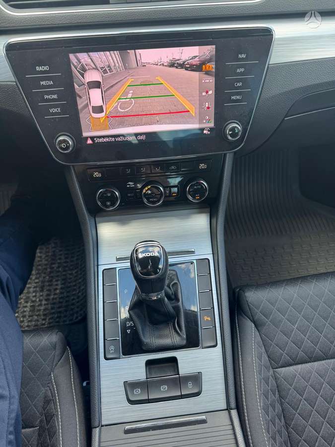 Skoda Superb, 2.0 l., hatchback