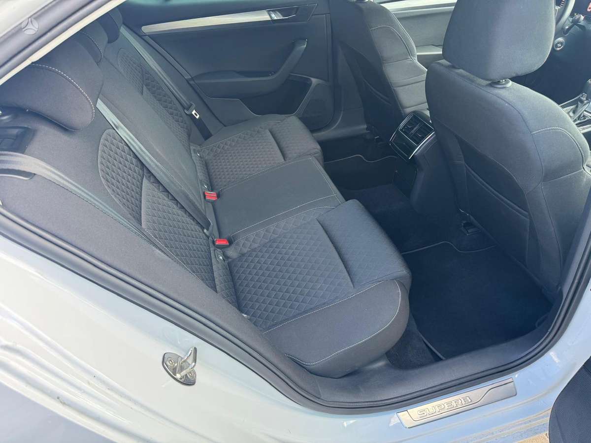 Skoda Superb, 2.0 l., hatchback