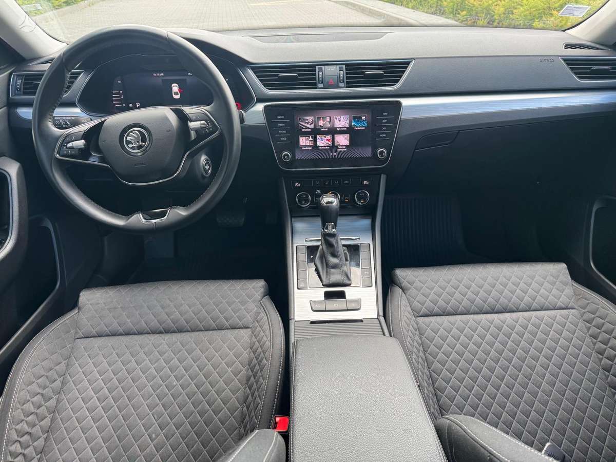Skoda Superb, 2.0 l., hatchback