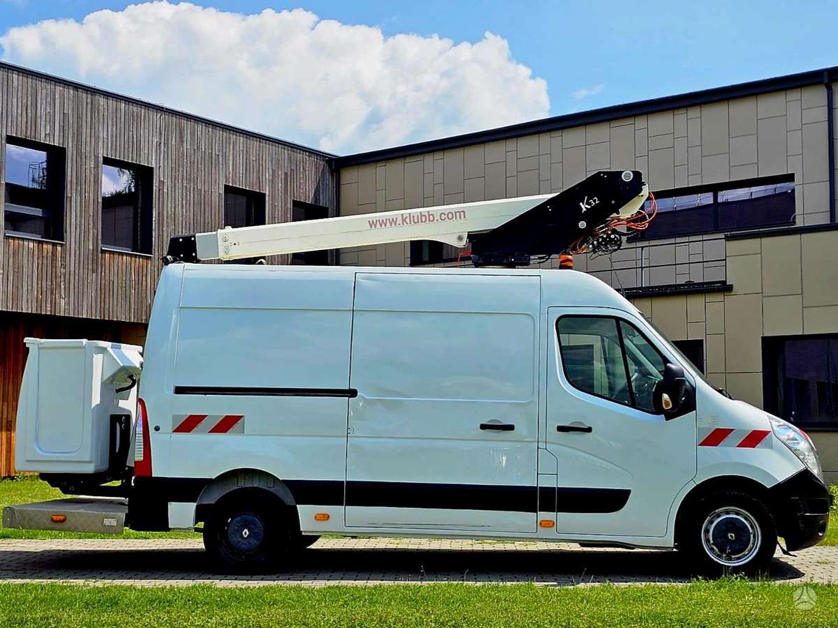 Renault Master, automobiliniai bokšteliai