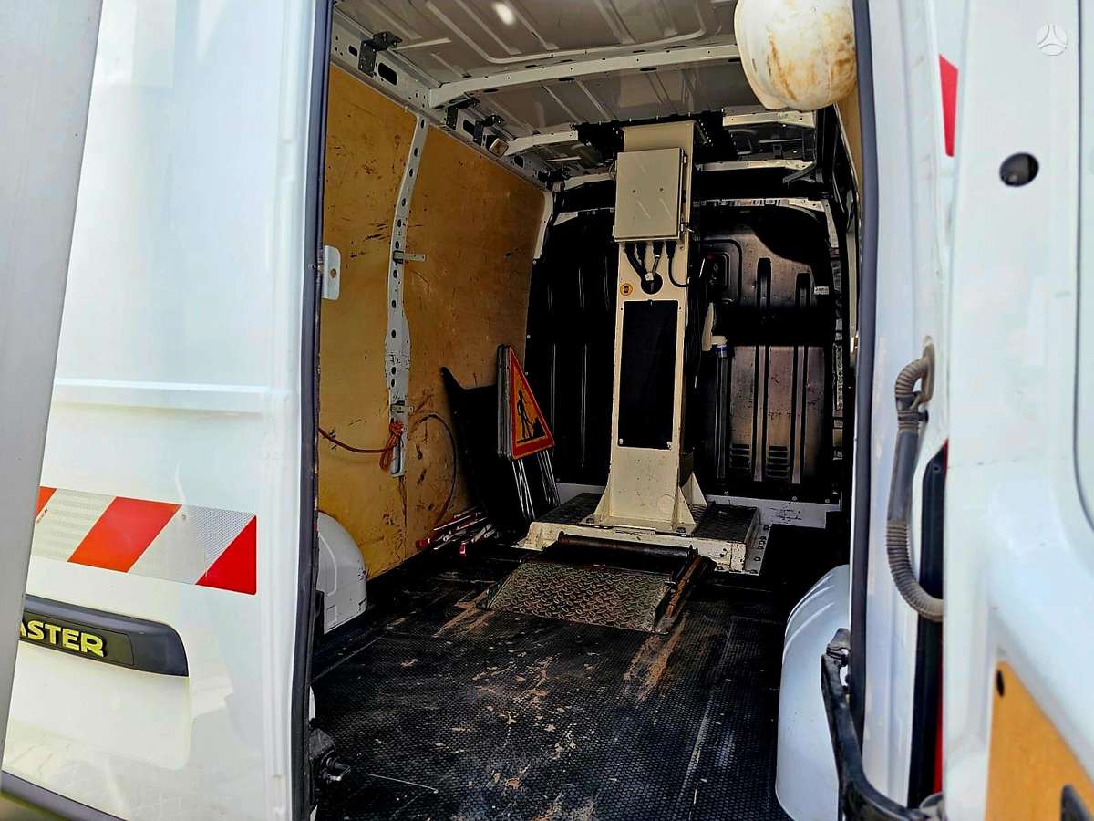 Renault Master, 2.3 l., Коммерческий