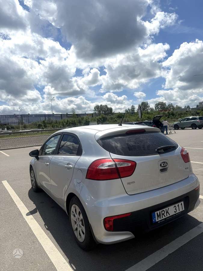Kia Rio, 1.1 l., hatchback