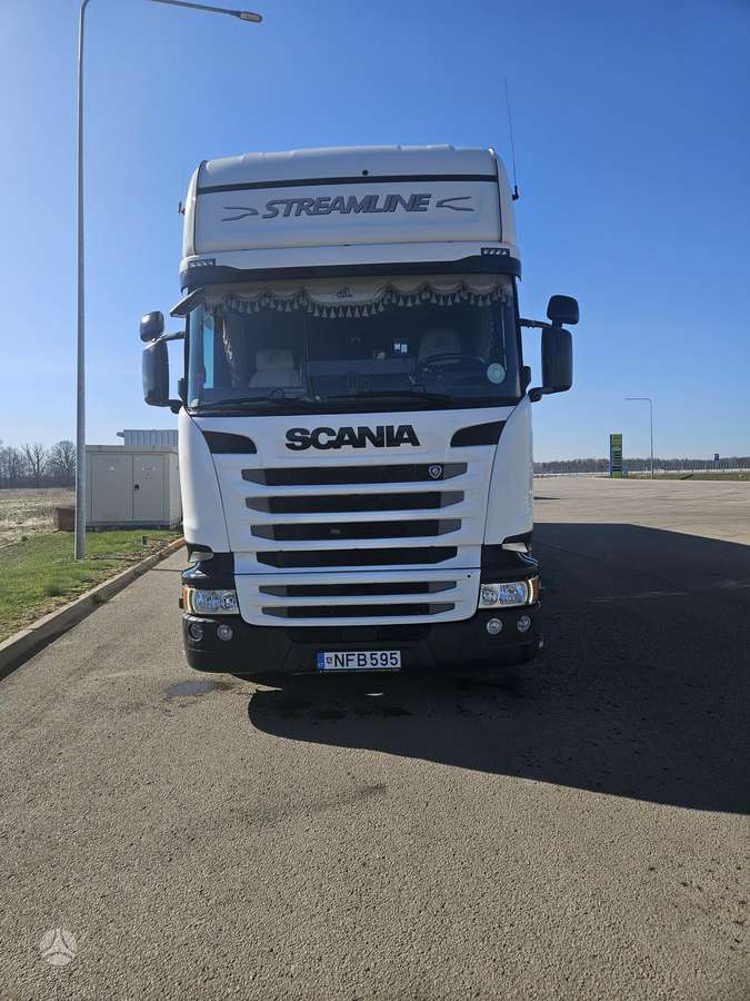 Scania R450, double sleeper