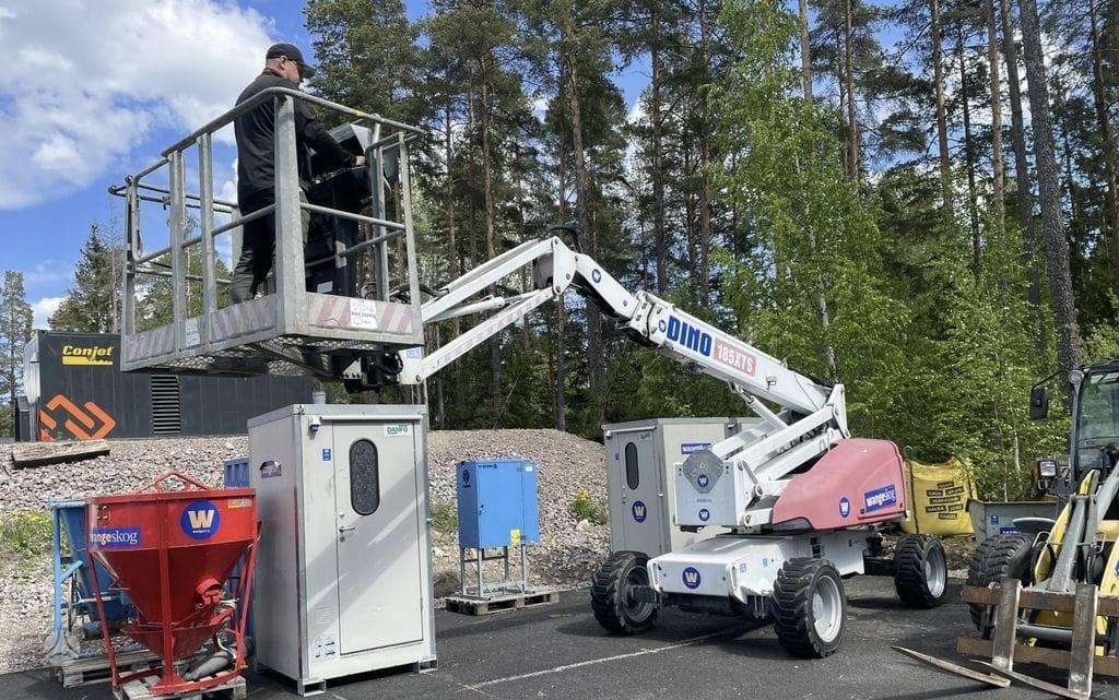 Dino 185 XTS, alkūniniai keltuvai