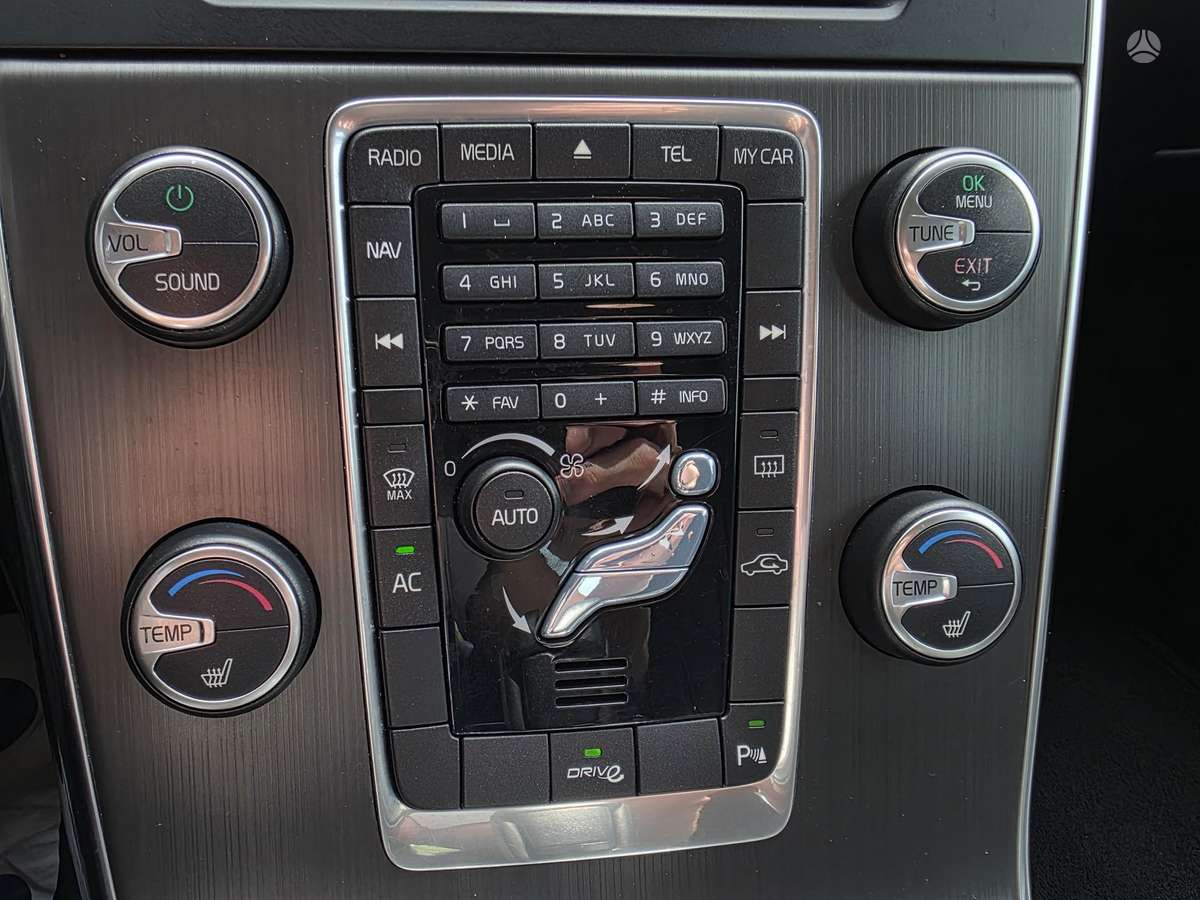 Volvo S60, 2.0 l., Седан