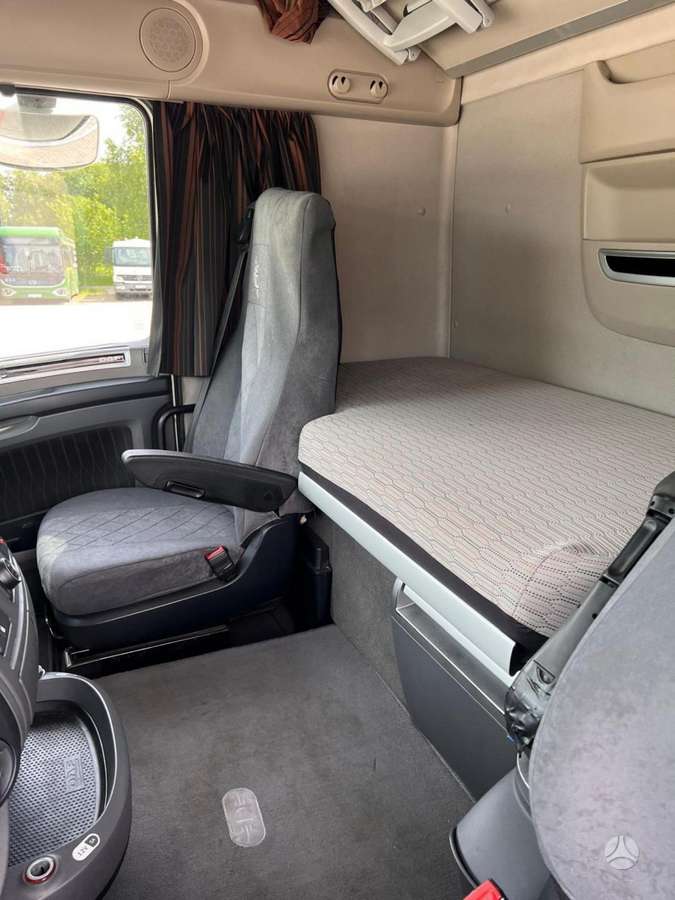 DAF XF 480 SSC, double sleeper