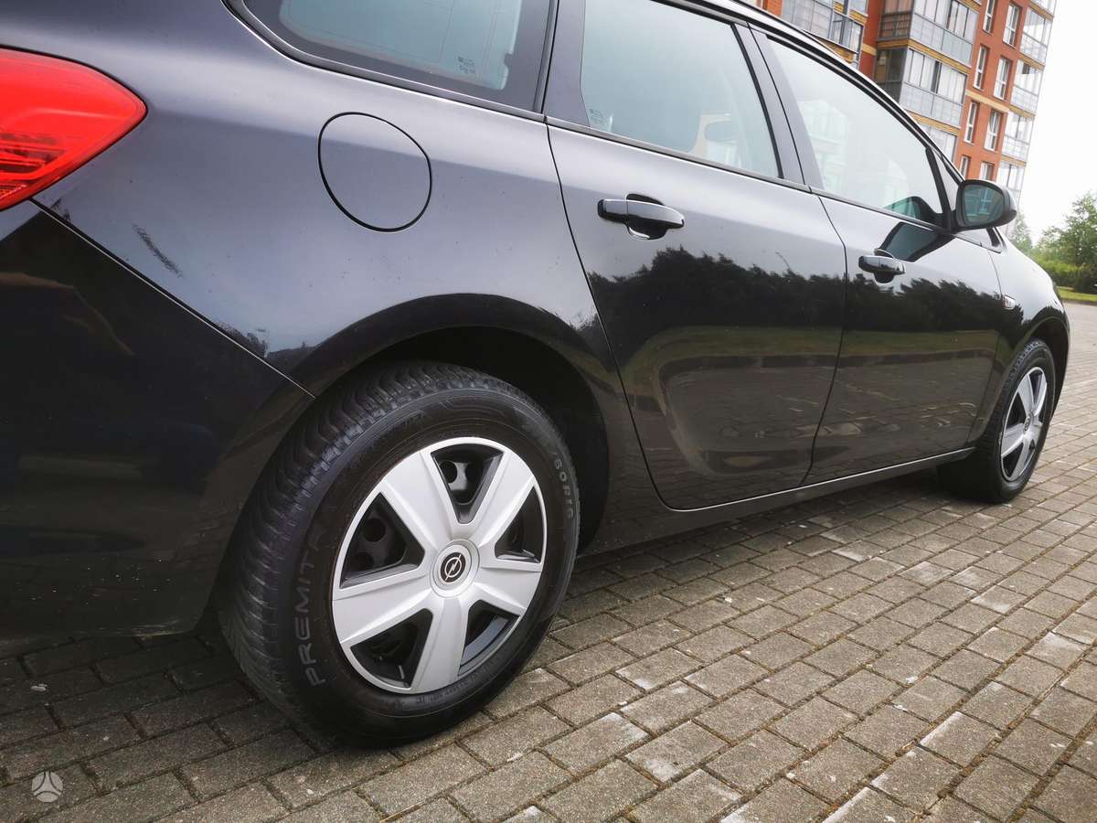 Opel Astra, 1.6 l., Универсал