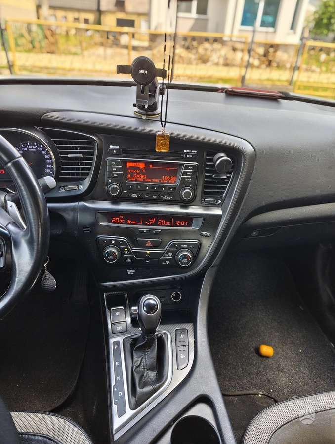 Kia Optima, 1.7 l., Седан