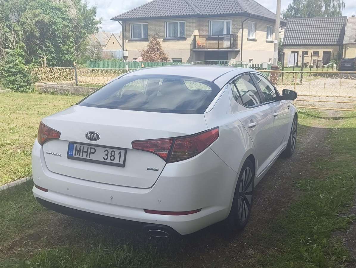 Kia Optima, 1.7 l., Седан