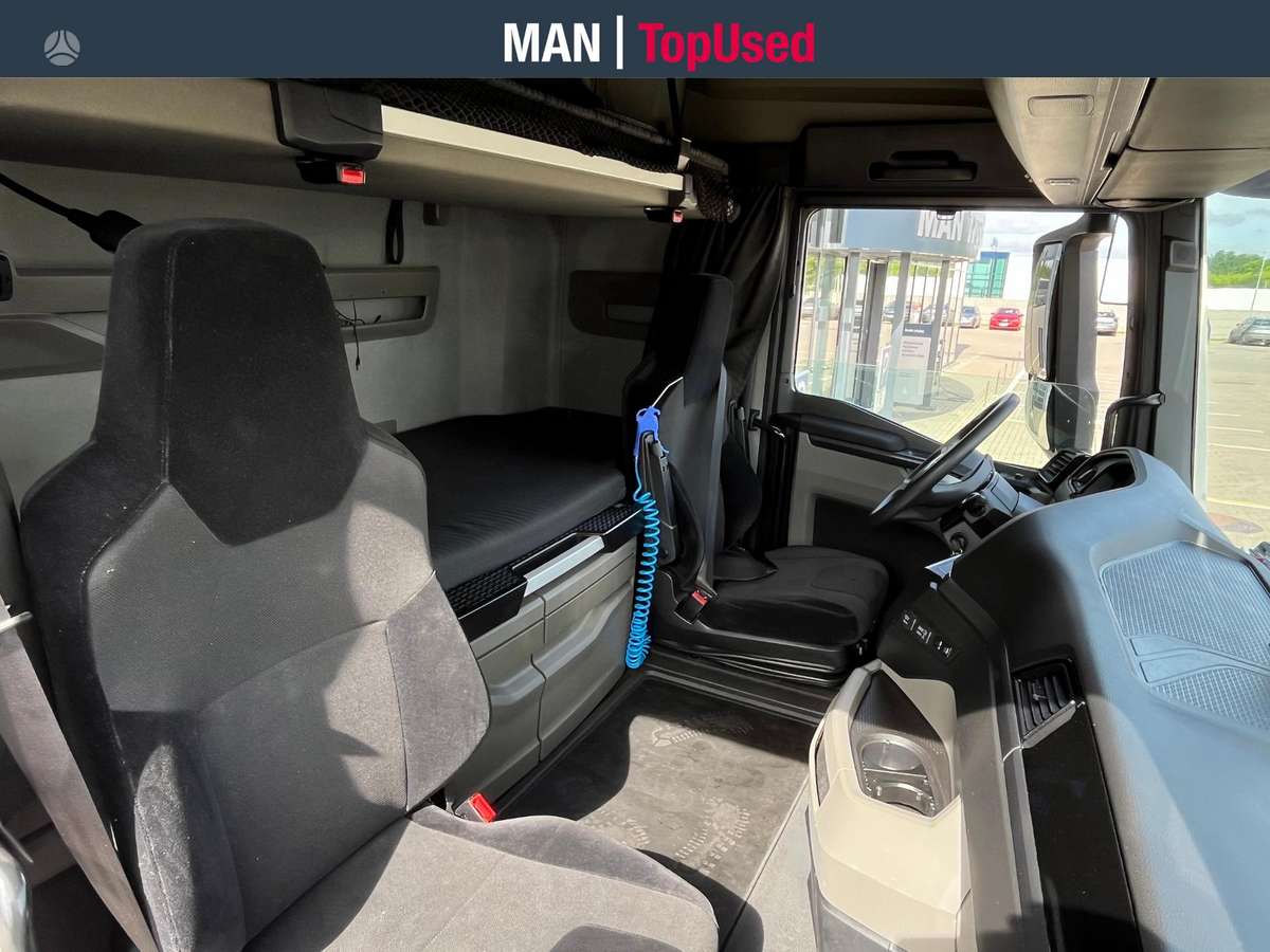 MAN TGX 18.480 GM cab (7141), double sleeper