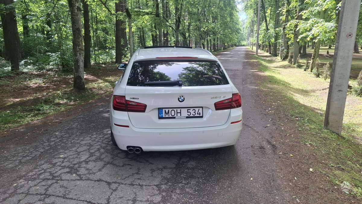 BMW 520, 2.0 l., universalas
