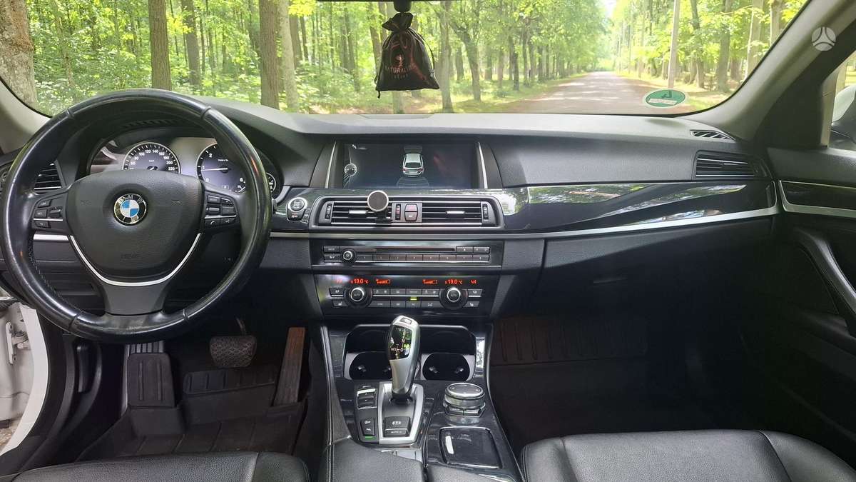 BMW 520, 2.0 l., universalas