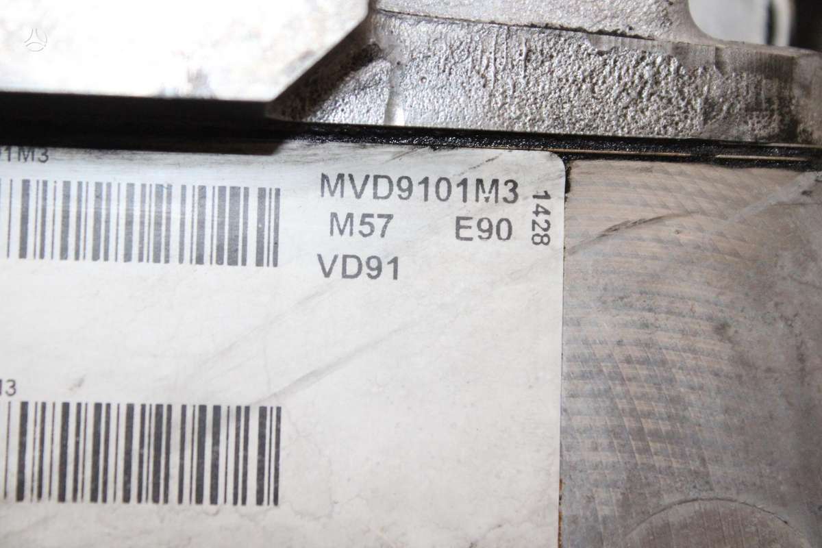 BMW 330, 306D3, двигатель