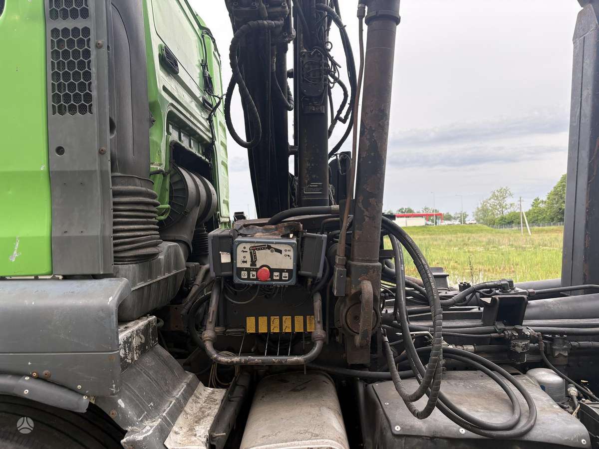 MAN Tga, hooklift trucks