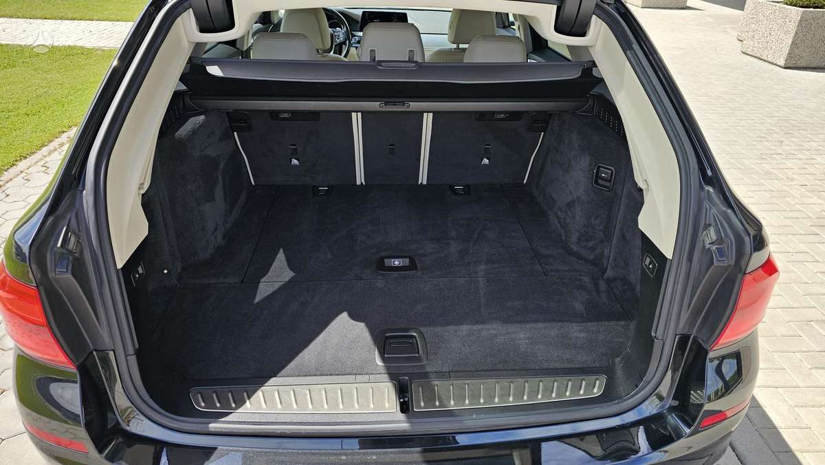 BMW 520, 2.0 l., Универсал