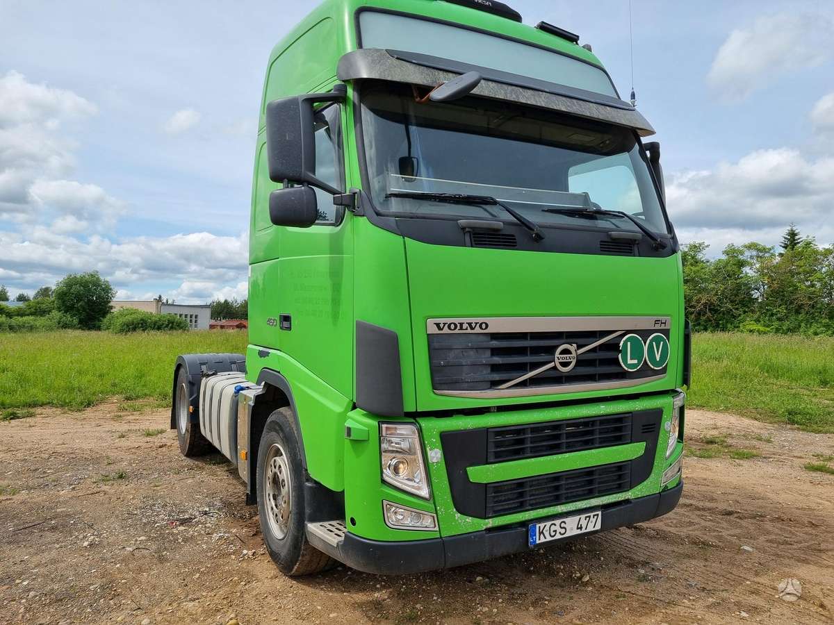 Volvo FH460, double sleeper