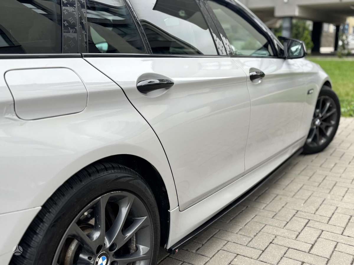 BMW 520, 2.0 l., wagon