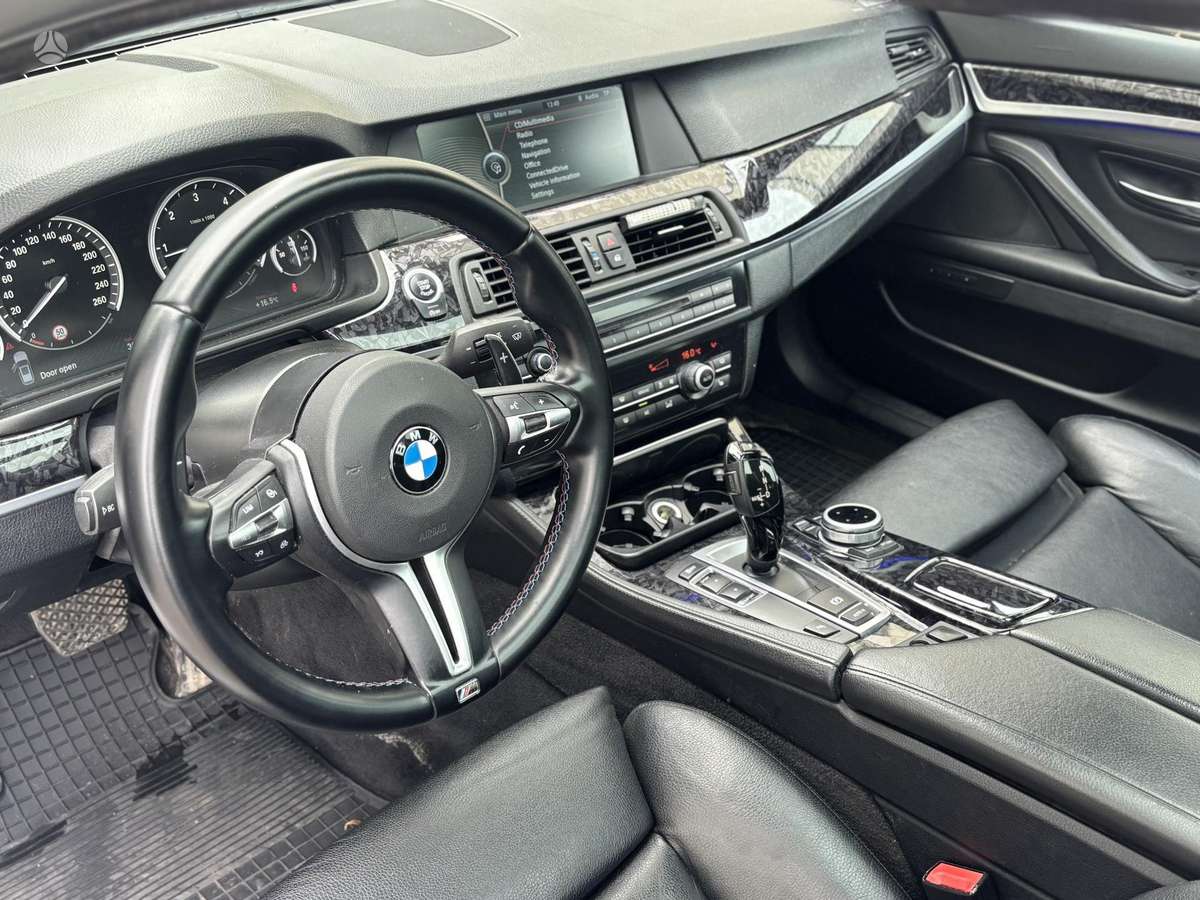 BMW 520, 2.0 l., wagon