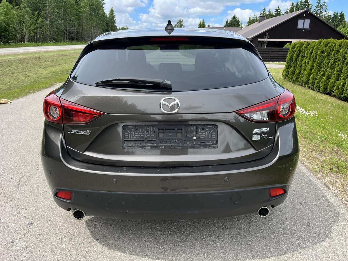 Mazda 3, 2.2 l., hatchback