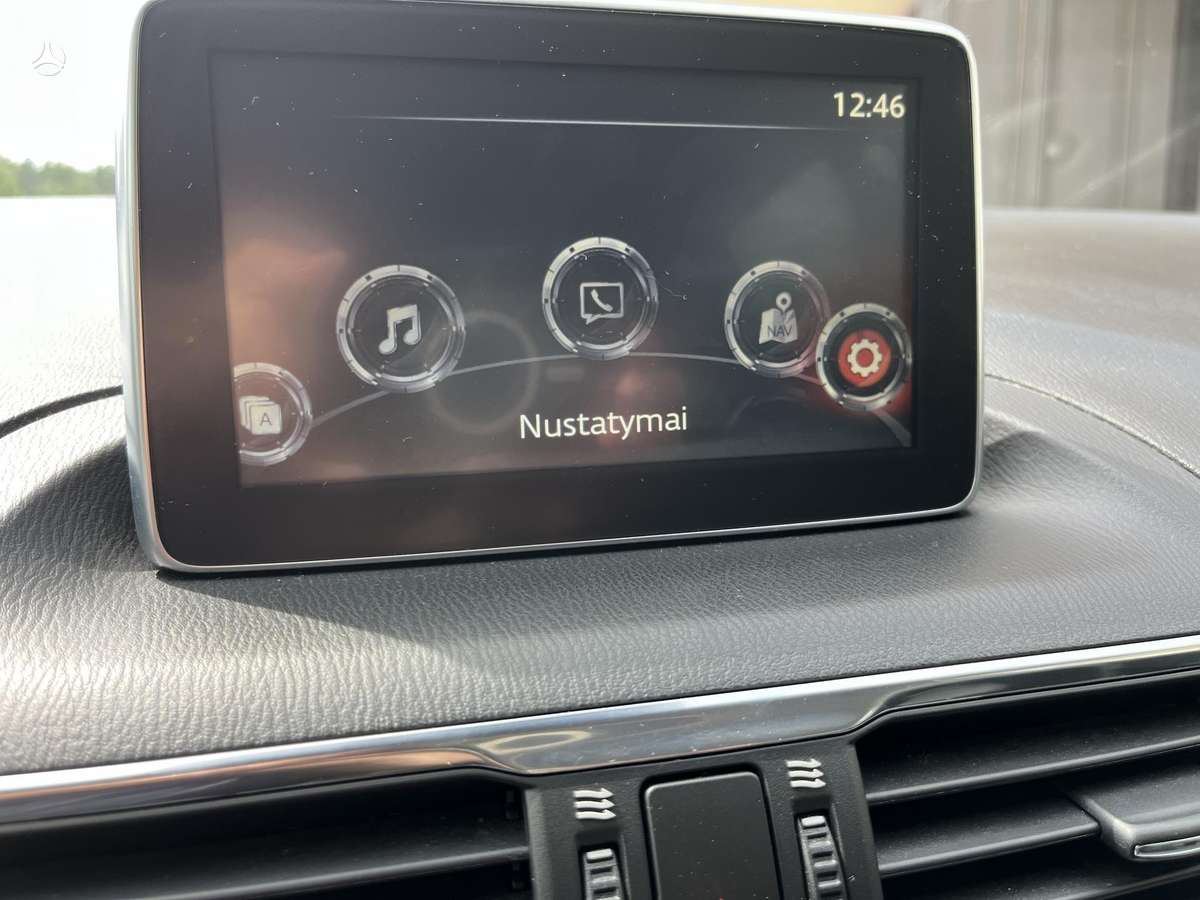 Mazda 3, 2.2 l., hatchback