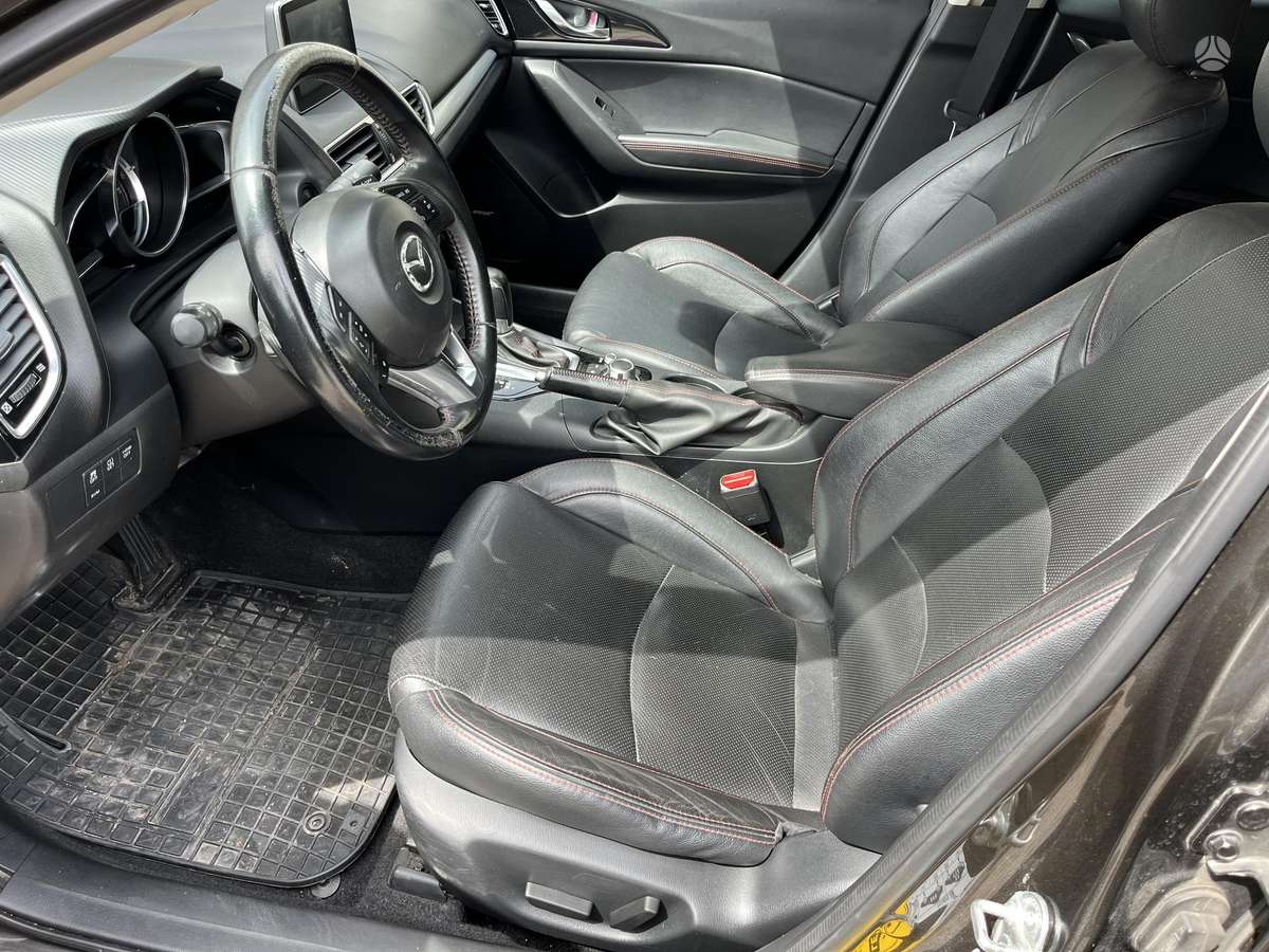 Mazda 3, 2.2 l., hatchback