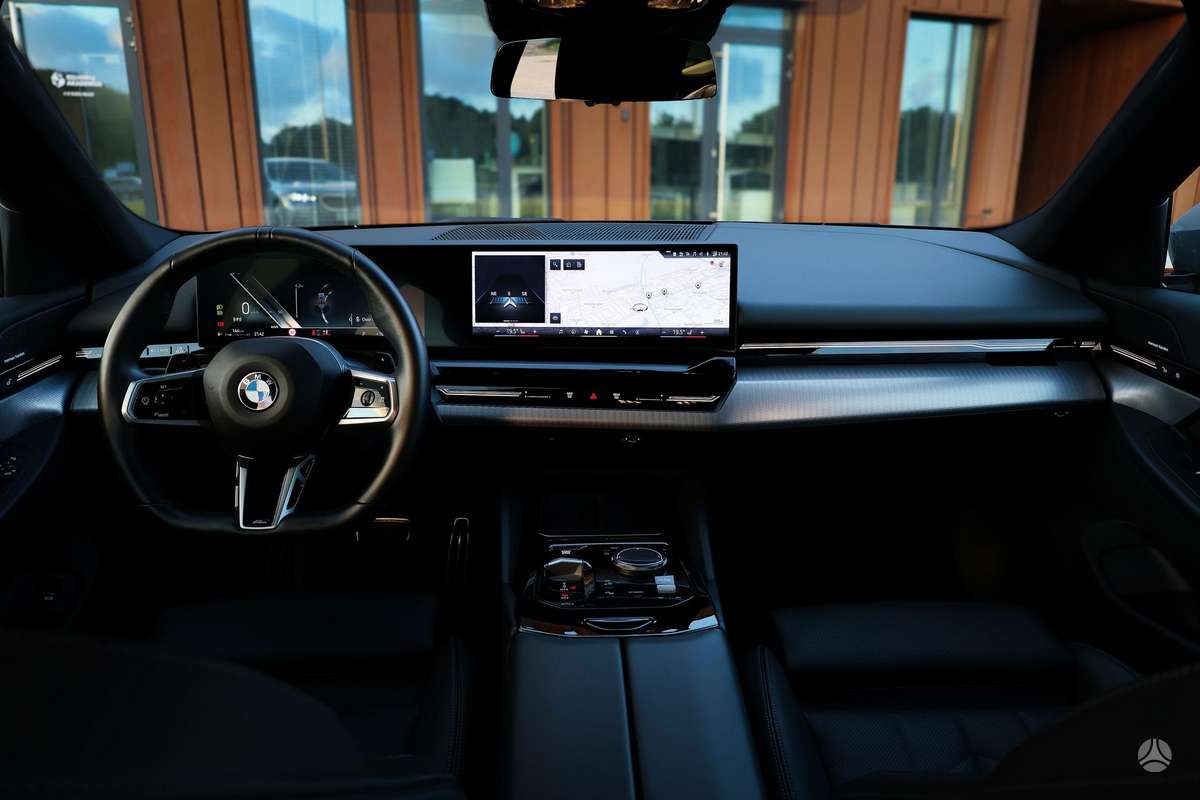 BMW 520, 2.0 l., wagon