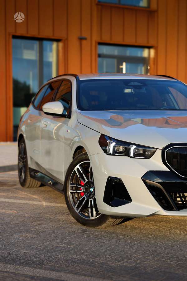 BMW 520, 2.0 l., wagon