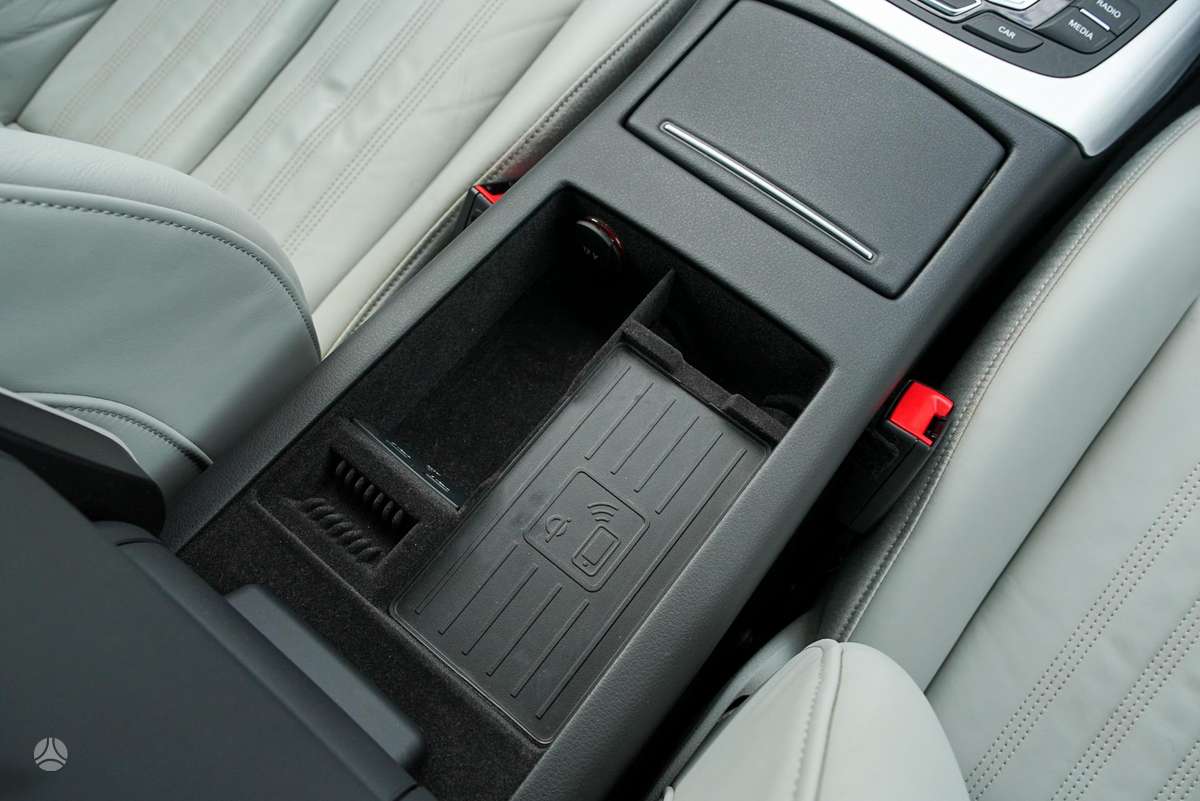 Audi A6, 2.0 l., universalas