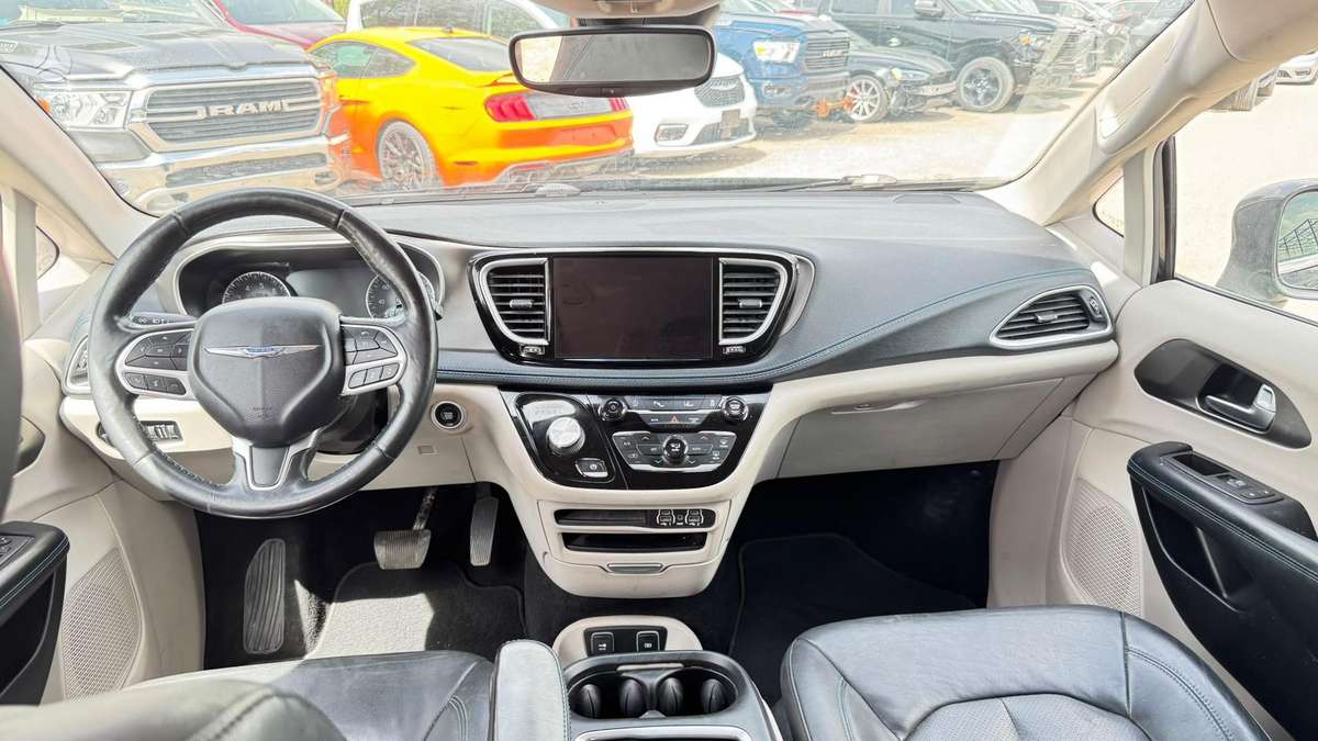 Chrysler Pacifica, 3.6 l., Минивэн