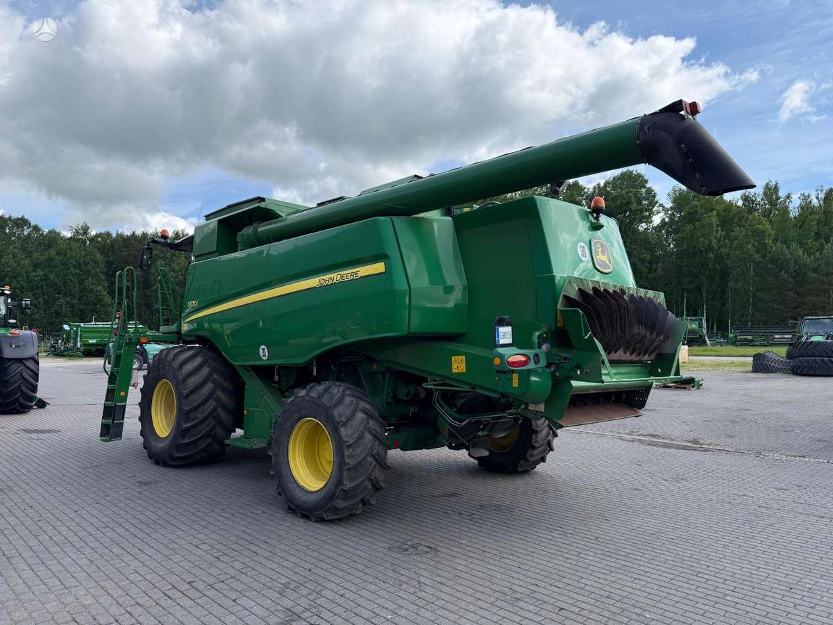 John Deere T670, комбайны