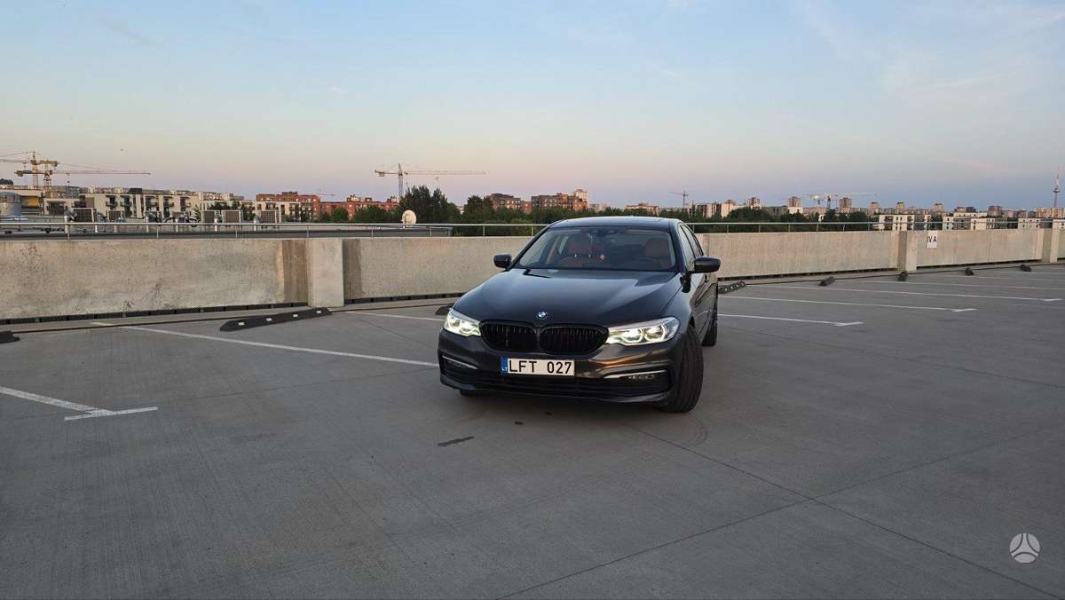 BMW 520, 2.0 l., Седан