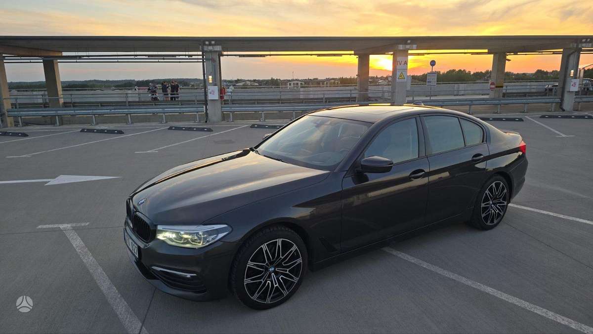 BMW 520, 2.0 l., Седан