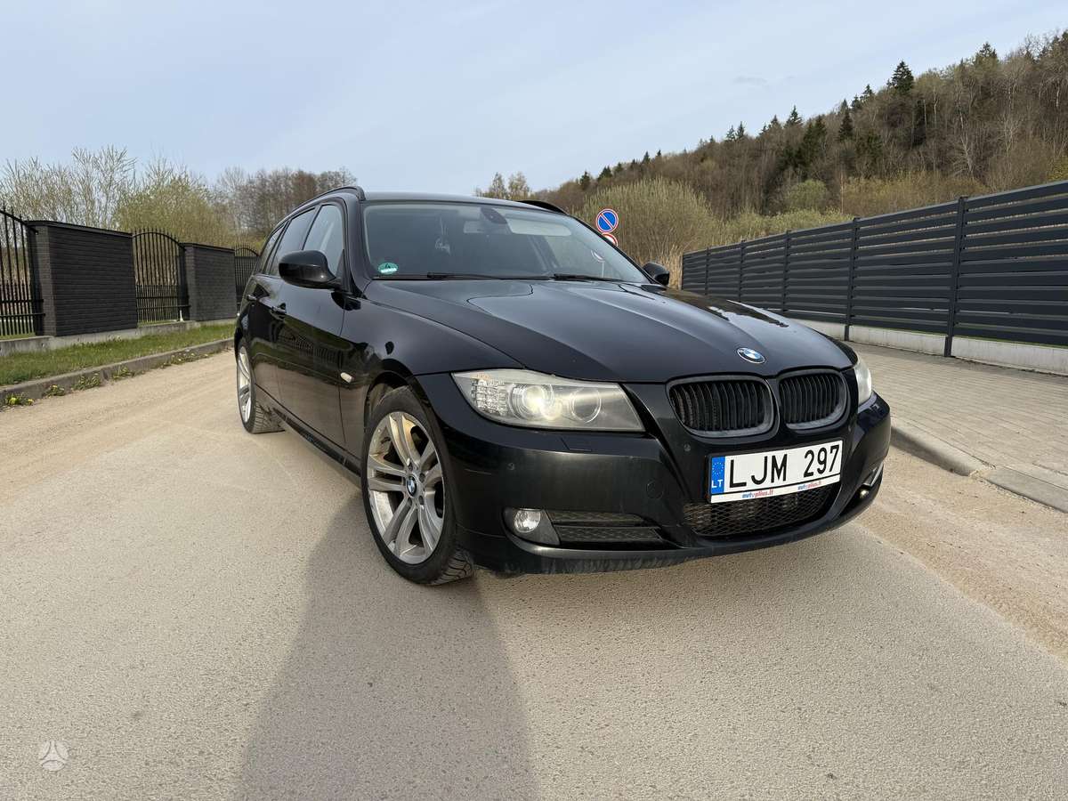 BMW 320, 2.0 l., universalas