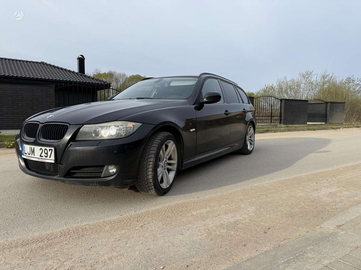 BMW 320, 2.0 l., universalas