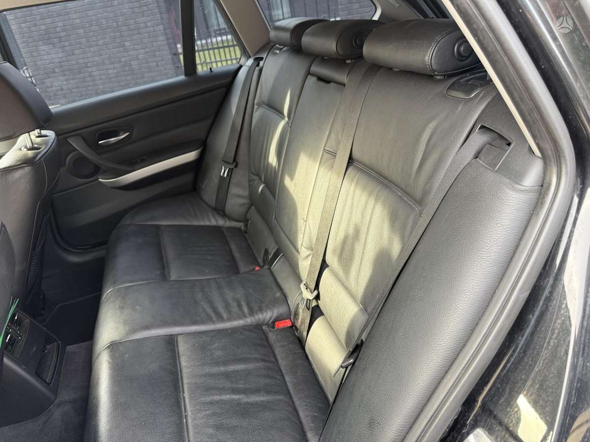 BMW 320, 2.0 l., universalas