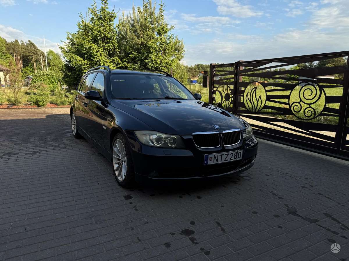 BMW 318, 2.0 l., wagon