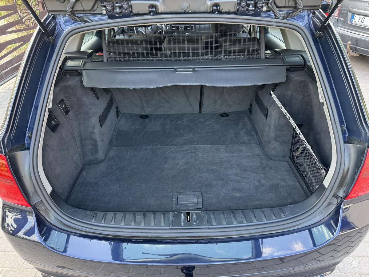 BMW 318, 2.0 l., Универсал