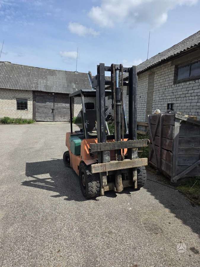 Balkancar Bulgar, forklifts