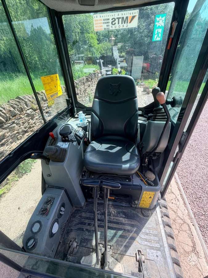 Bobcat E19, mini excavator