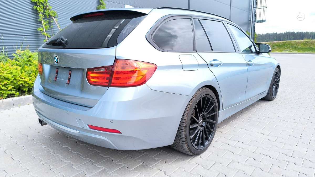 BMW 325, 2.0 l., Универсал