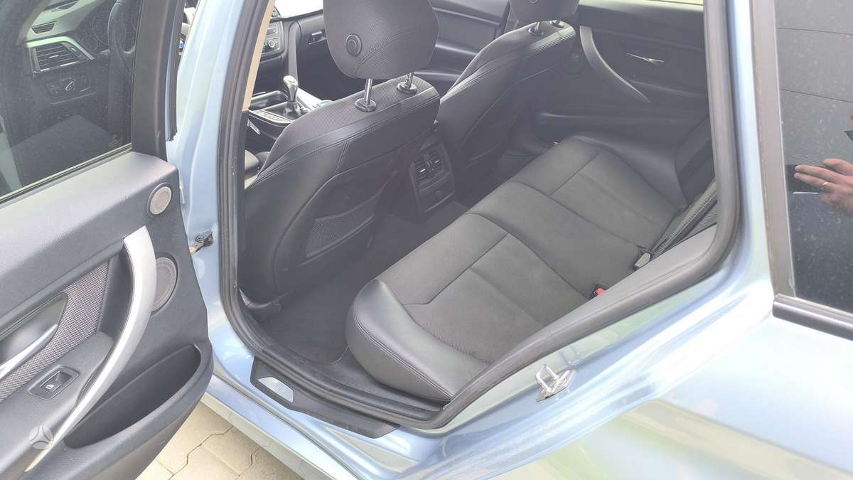 BMW 325, 2.0 l., Универсал