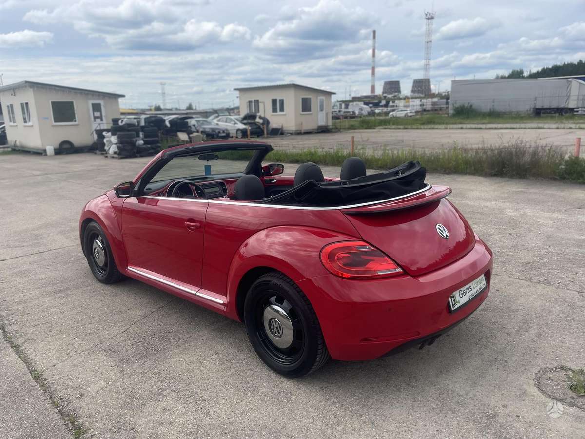 Volkswagen Beetle - 4