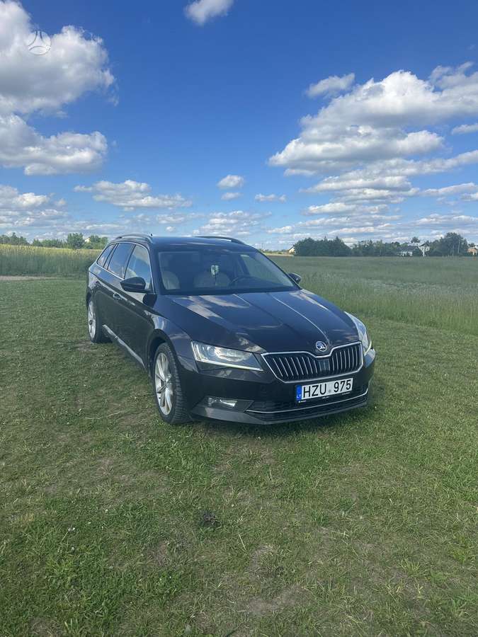 Skoda Superb, 2.0 l., Хэтчбек
