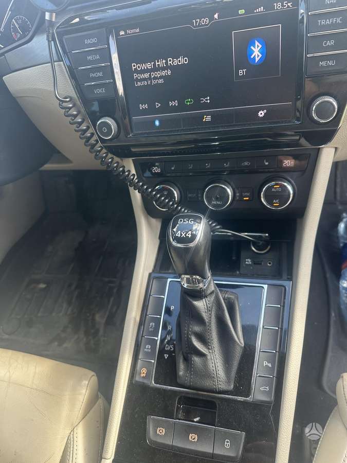 Škoda Superb - 5