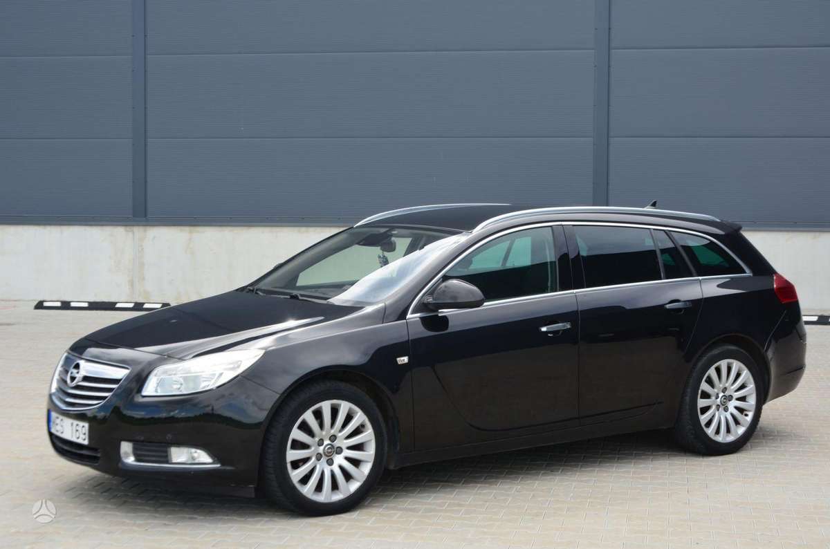 Opel Insignia, 2.0 l., Универсал