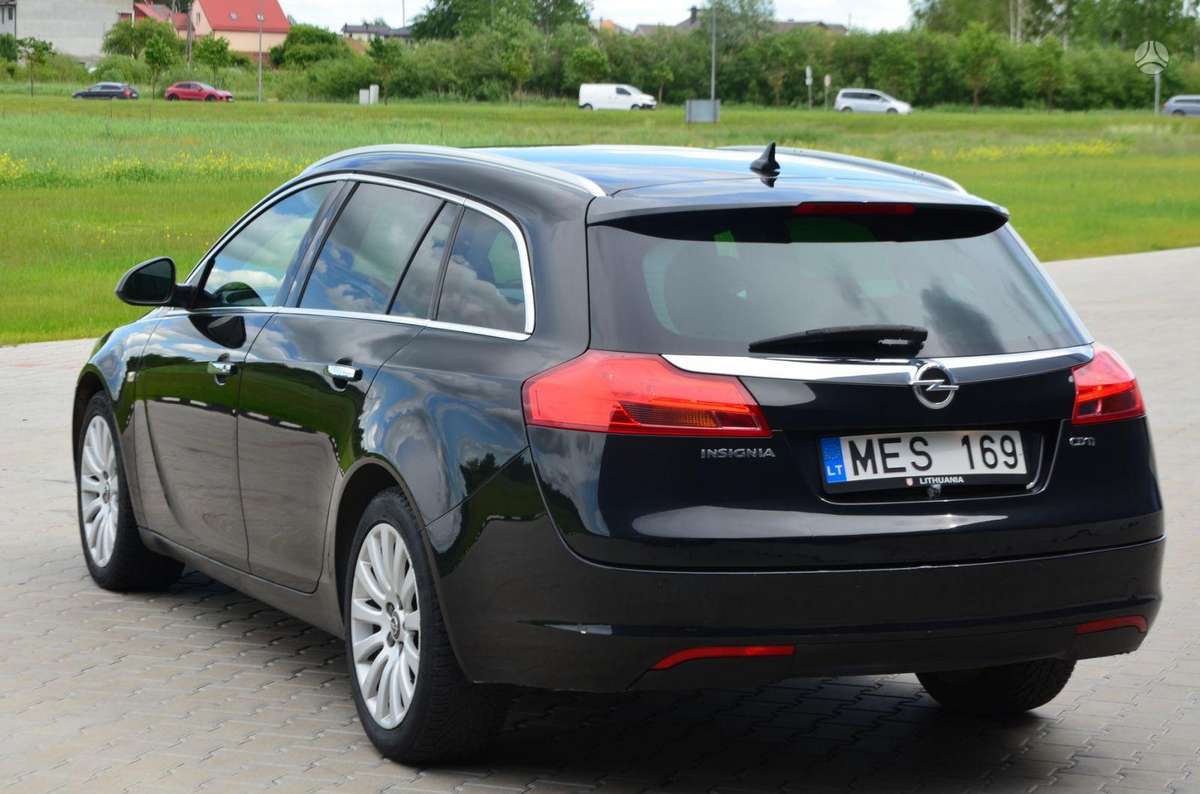 Opel Insignia, 2.0 l., Универсал