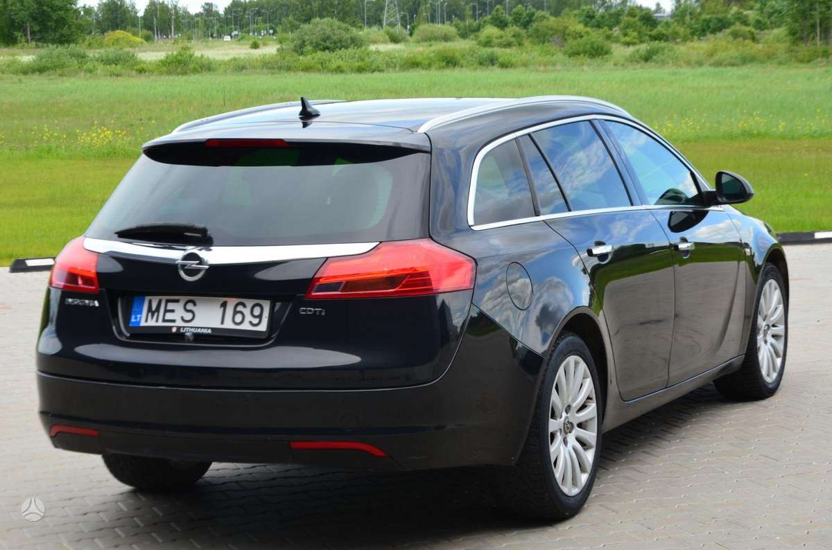 Opel Insignia, 2.0 l., Универсал