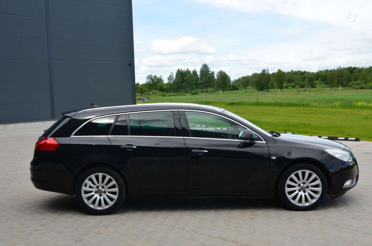 Opel Insignia, 2.0 l., Универсал